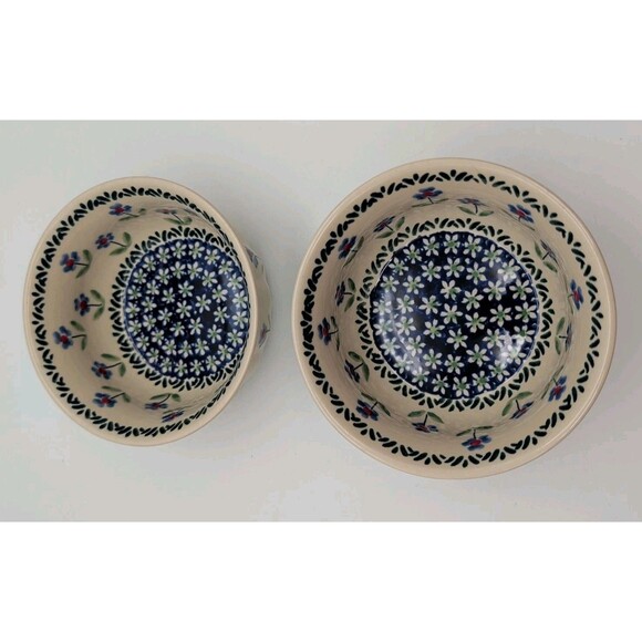 boleslawiec polish pottery Cereal bowls scalloped Blue Daisy Set Of 2 Green - Picture 2 of 5